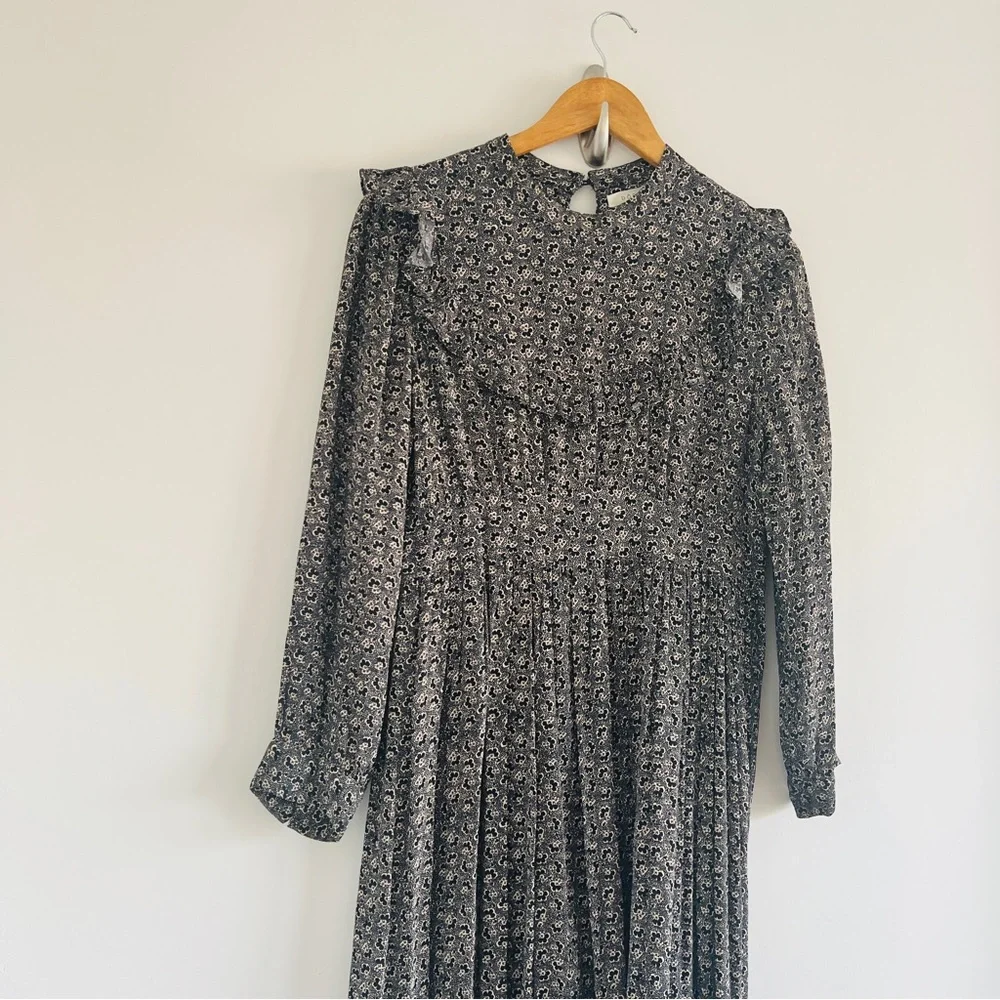 DÔEN Hawthorne Black Dress in Ink Maple Garden - Picture 4 of 9